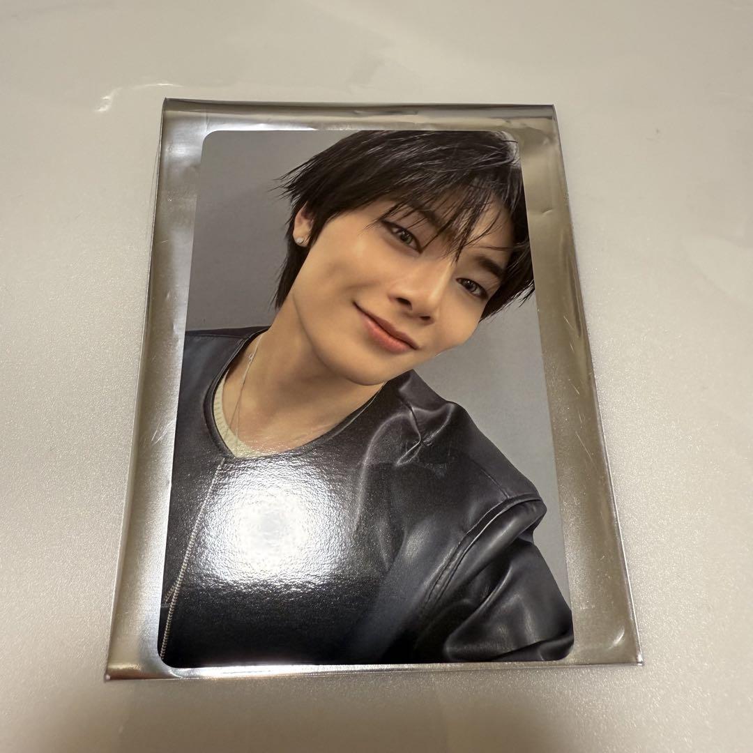 

[Б/У] StrayKids AIN Tower Records Shibuya Холлографическая торговая карточка