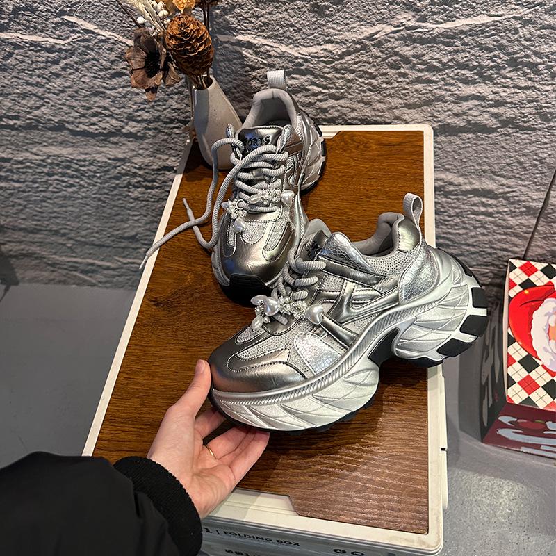 Saugfoliensohle Papa-Schuhe Damen Frühling Neue Plateau-Laufschuhe Erhöhende Sportschuhe Lässige Vielseitige Schuhe Kinder