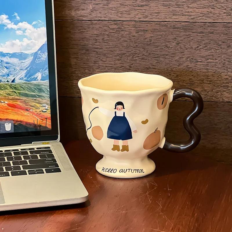 Vintage Girl Ceramic Coffee Cup with Cover Spoon Goblet Water Cup High Footed Breakfast Cups Milk Tea Cups Milk Mug Juice Mug