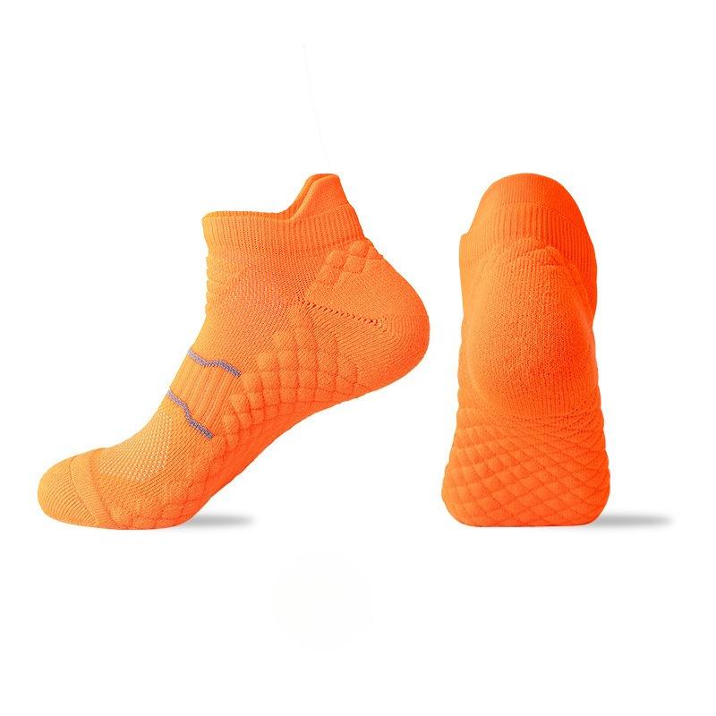Men's and Women's Sports Socks, Outdoor Running Socks, Short Tubes, Towel Soles, Shock-absorbing and Anti-slip Couple Basketball Socks