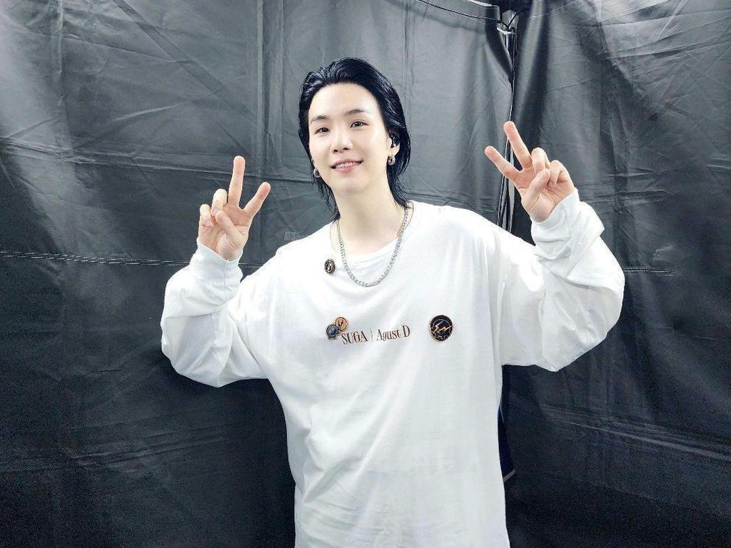 [USED] US Exclusive BTS Suga T-Shirt Worn by Yoongi August D D-Day