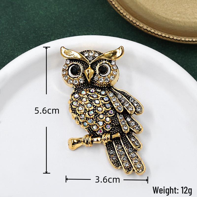 European Retro Rhinestone Owl Brooch - Animal Shaped Lapel Pin for Fashionable Suit Accessory