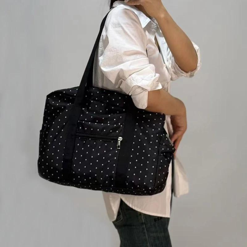 Large Capaci Oulder Bag Sports Fitn Travel Tote Bag Bla Polka Dot Crossbody Faionable Trendy Youth Travel Bag