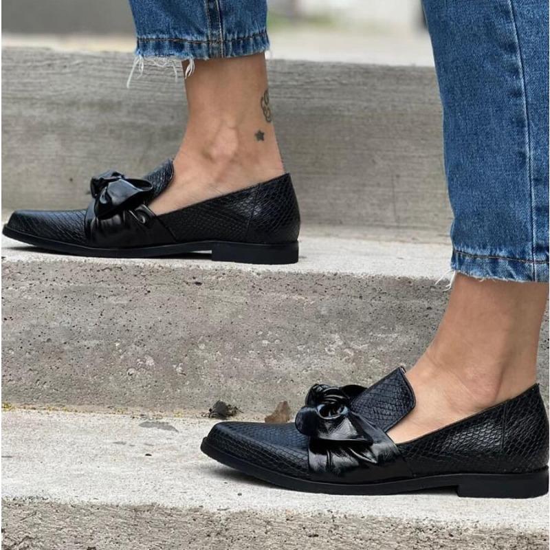 Women's Flat Shoes Spring Autumn New Single Shoes Classic Pointed Toe Women's Loafers Large Size 34-43