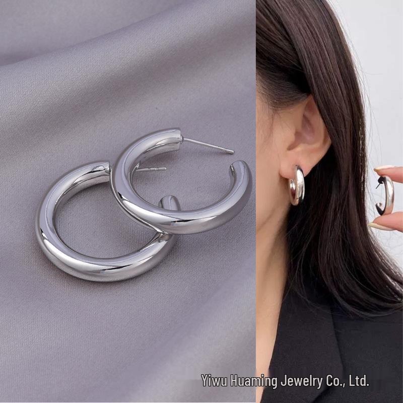 Retro Hong Kong Style Gold Plated Hoop Earrings - Versatile Cross-Border Fashion Studs