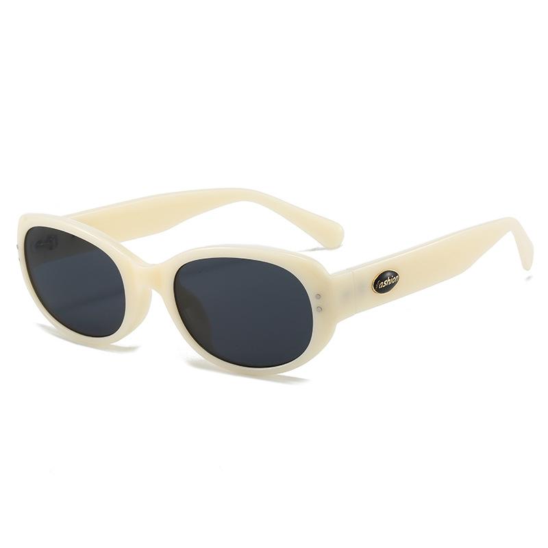 TR New Polarized White Cat-eye Sunglasses for Women, Oval Shape, UV Protection, Trendy Glasses That Make the Face Look Smaller