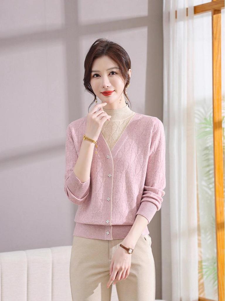 Women's Knit Pullover Sweater: Semi-High Neck, Two-Piece Look, Autumn/Winter Style for Middle-Aged.