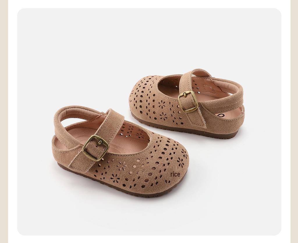 Spring 2026 Girls' Breathable Princess Leather Shoes: Soft-Soled, Stylish, and Comfortable.