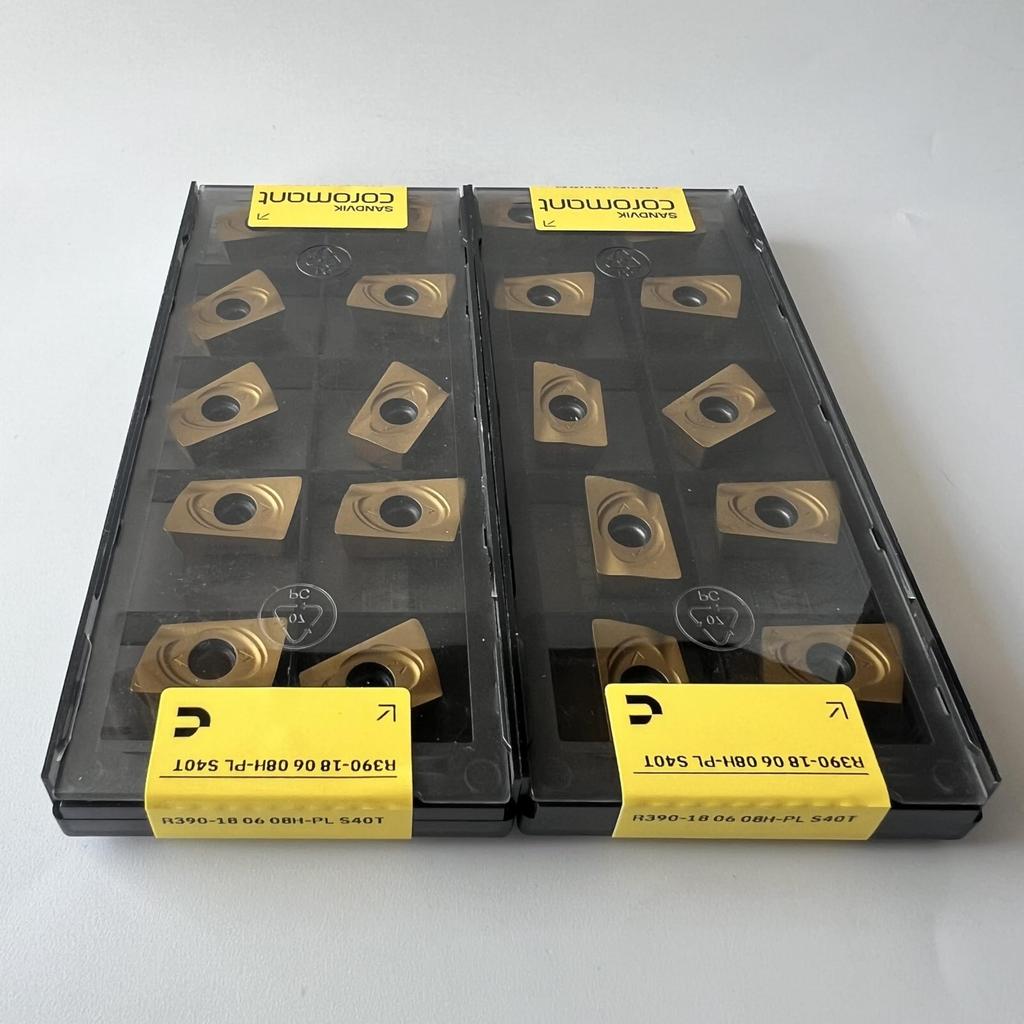SANDVIK / R390-180608H-PL S40T / Original Swedish hard alloy blade 10 Pcs