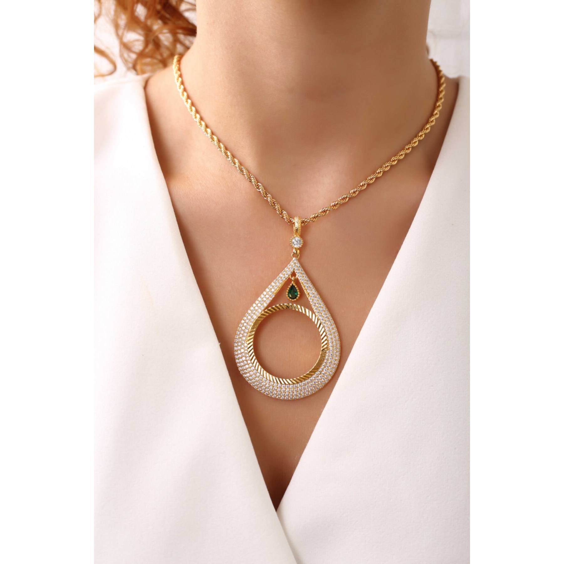 

Fully Gold Compatible 22K Gold Plated Drop Model Necklace
