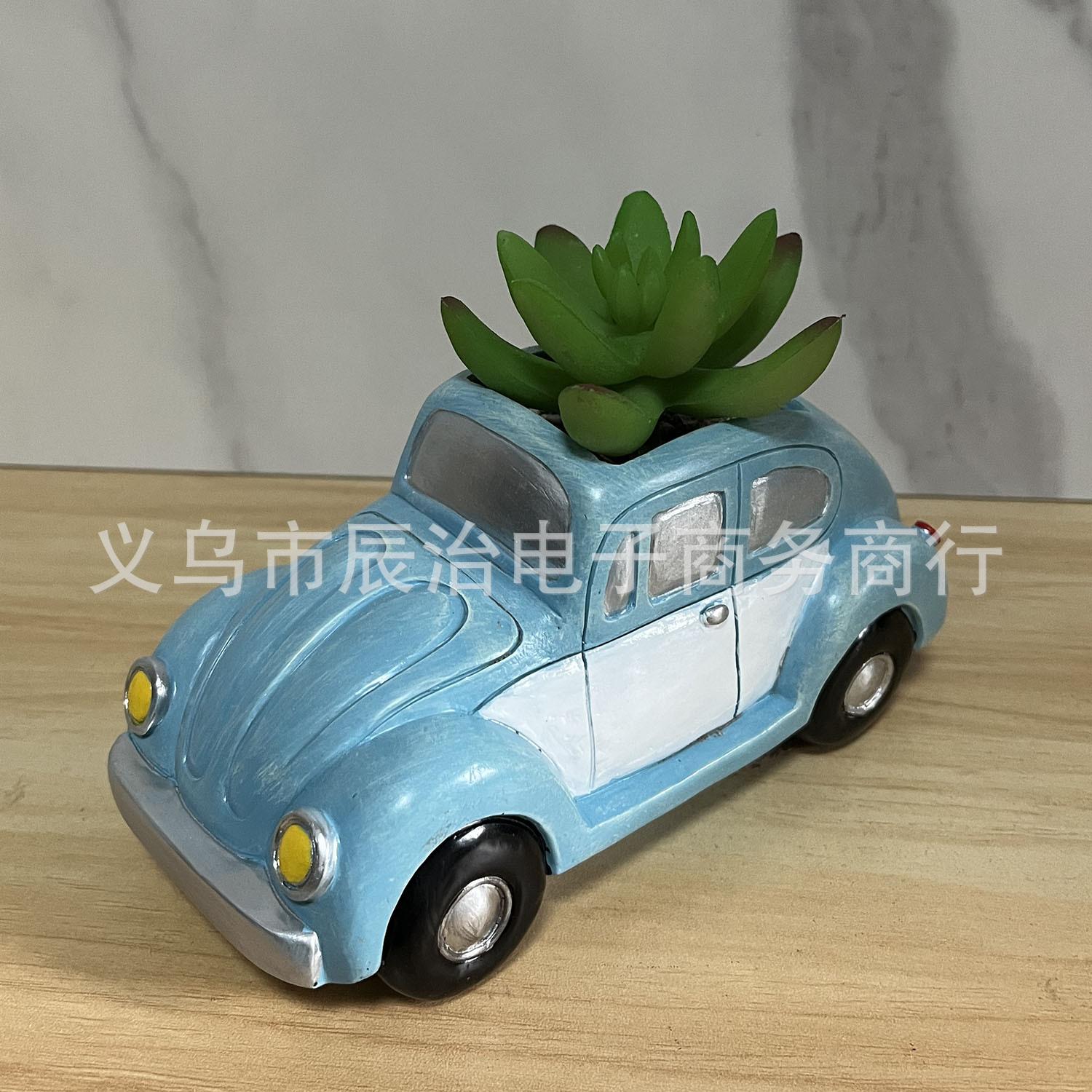 

Creative retro car flower pot resin flower pot decoration is suitable for courtyard home balcony gardening decoration