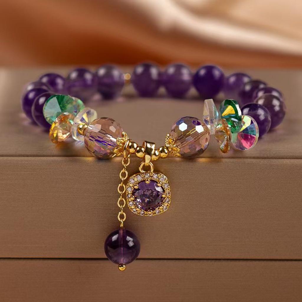 Exquisite love pendant bracelet
