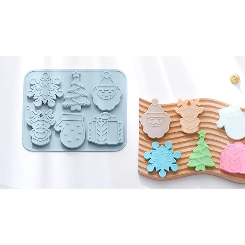 Silicone Chocolate Mold for Homemade Candy, Gummies or Ice Cubes, Blue, 22 x 18 x 1 cm, TopBazar