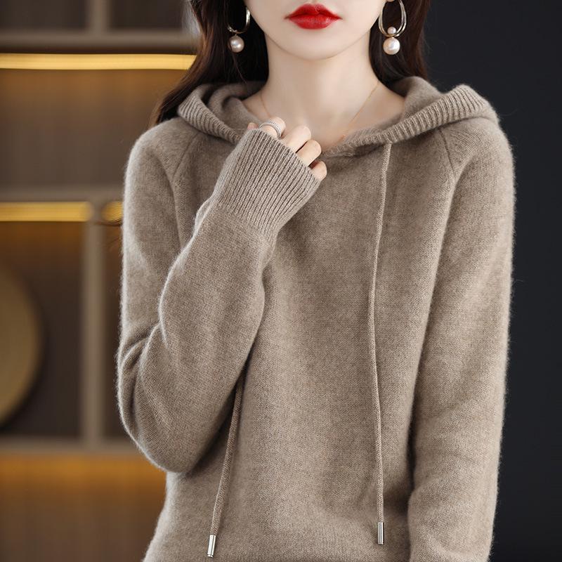 2026 Autumn/Winter Women s Hooded Knit Pullover Sweater: Loose-Fit Base Layer Top S