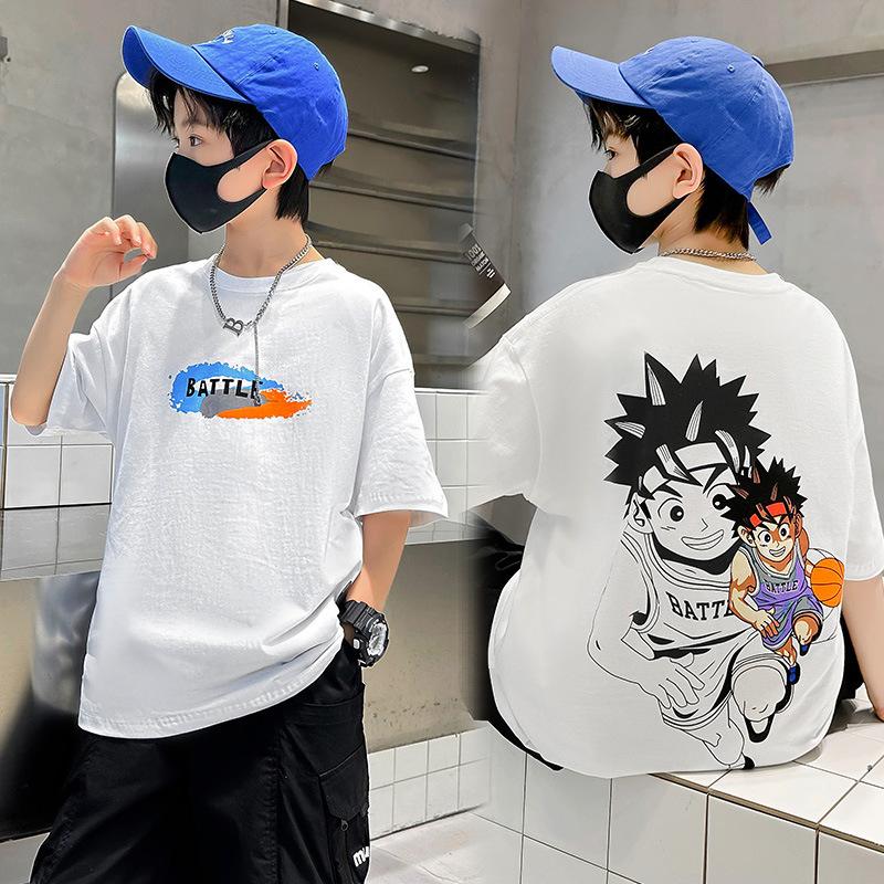 Lässiges Baumwoll-T-Shirt für Jungen im Sommer