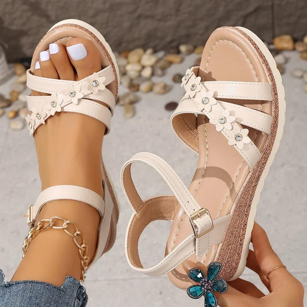 Fashion Flower Decoration Women's Wedge Sandals Summer 2025 Lightweight Ankle Strap Platform Sandals Women Comfort Non Slip Beach Shoes