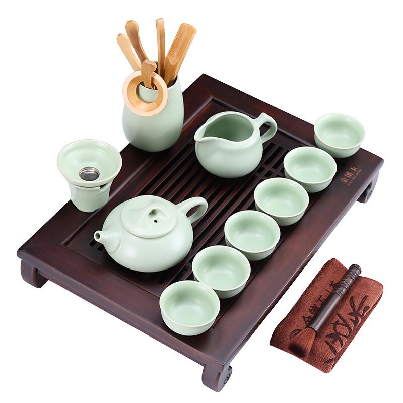 

Chinese Gold-Inlaid Jade Bamboo Tea Set