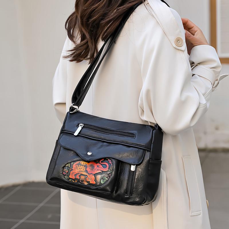 Women's Bag Embossed Elephant Shoulder Bag Large Capacity Crossbody Bag Middle-aged Mother Bag