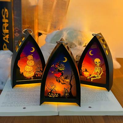Dreieckige Windlicht-Kerze Handgehaltene Kürbislaterne Dekorative Atmosphärenleuchte Halloween-Atmosphärenornament