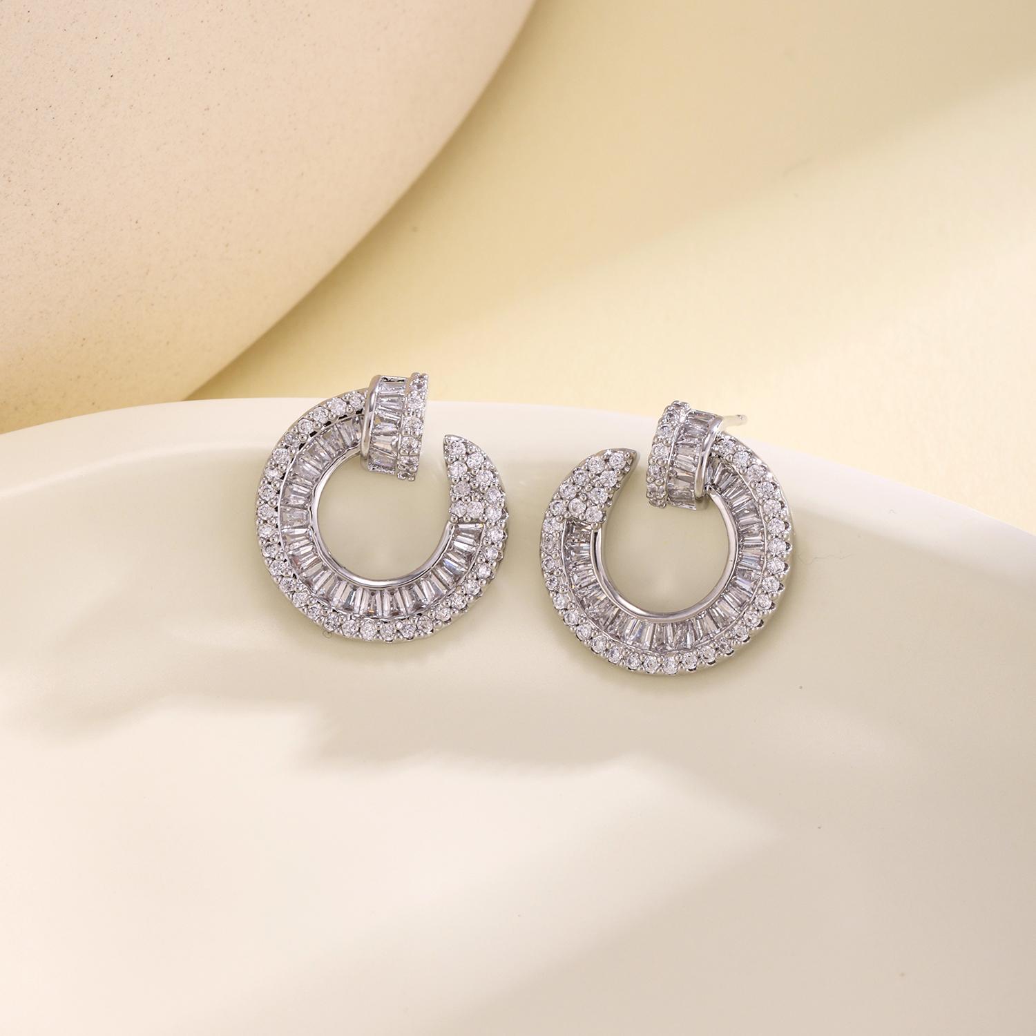 

Nidin Minimalist Stud Earrings Pave Shiny Crystal Zircon Open Circle Fashion For Women Daily Party Jewelry Accessories Gifts серебряный