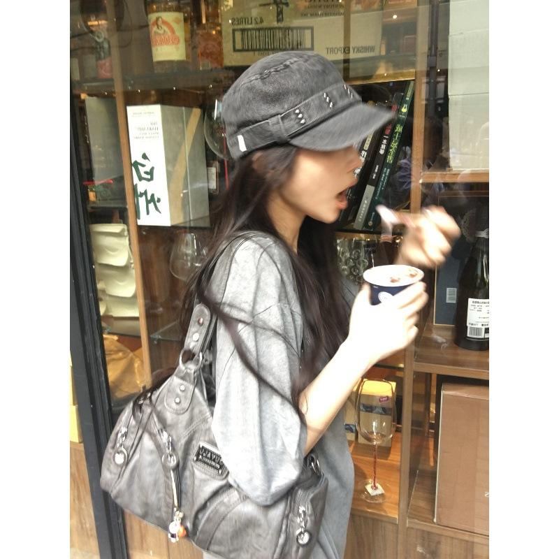 New Autumn and Winter Retro Denim Flat Top Peaked Cap  Washed and Distressed  All Match Face Showing Niche Rivets  Large Head Circumference Hat