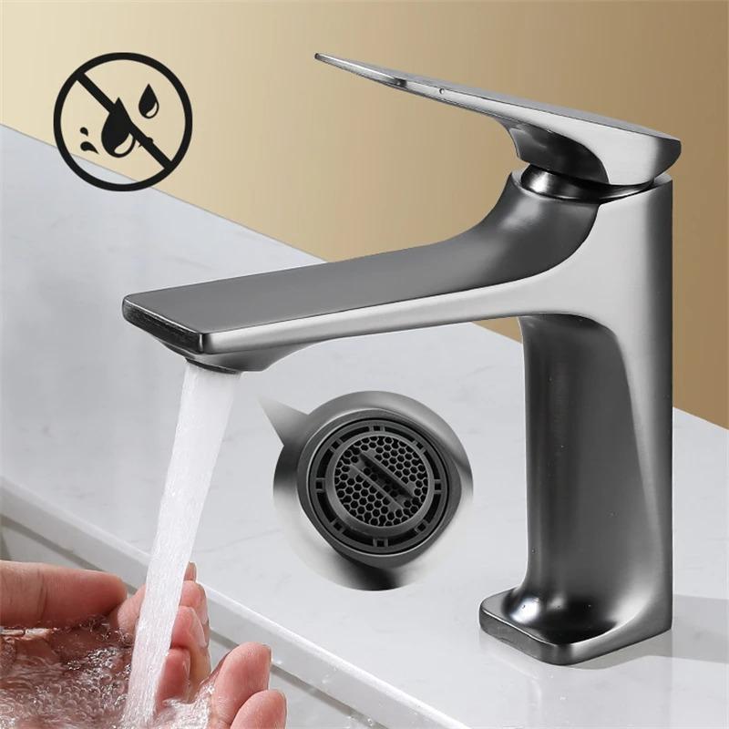 NHLYX New Modern Bathroom Sink Faucet Single Handle Deck Mounted Wash Basin Water Tap Brass Core Hot And Cold Mixer Torneira Pia