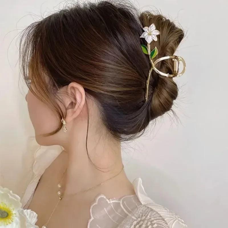 1PC Women Metal Hair Claw Elegant Gold Flowers Hair Clips