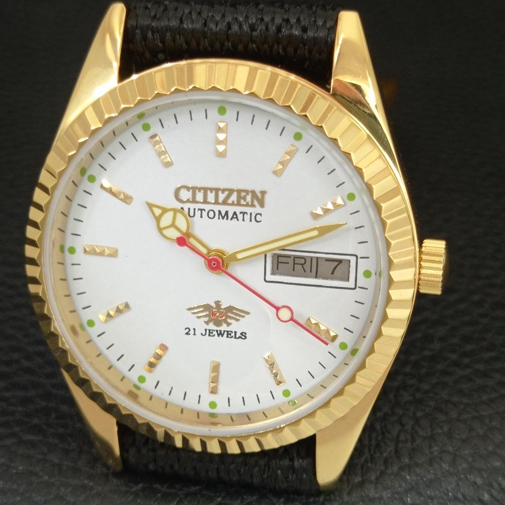 JAPAN VINTAGE REFURBISHED CITIZEN AUTOMATIC 8200 MENS WHITE DIAL WATCH A445279-1