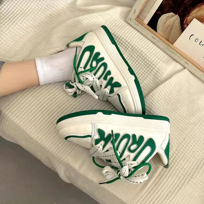 

Черно-белые туфли для досок в тон с буквами, универсальная студенческая обувь немецкого тренировочного нишевого дизайна 40 зелёный