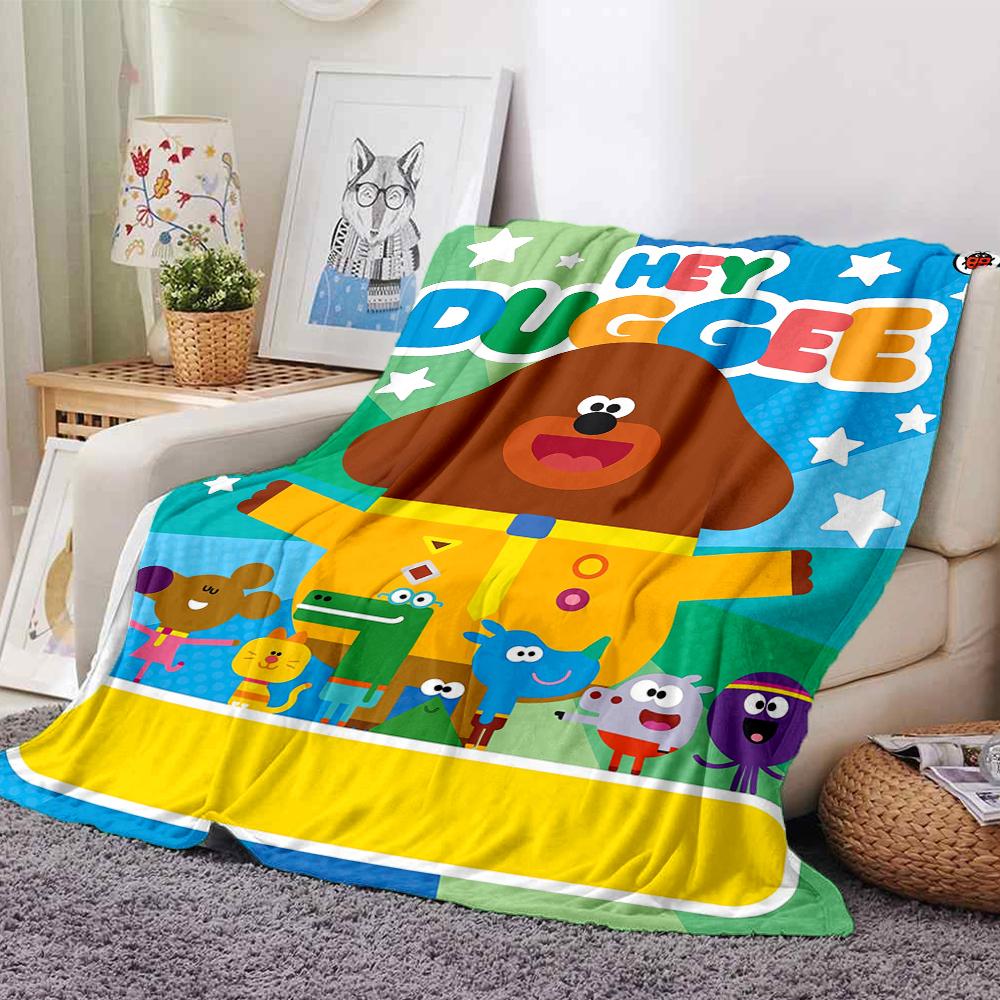 Hey Duggee Theme Printed Blanket - Perfect for Couch, Bed, Travel & Outdoor Use | Machine Washable, Cozy & Durable.