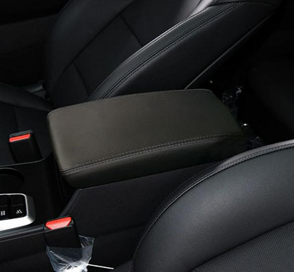 

Хендай Туссан (2015-2018) Кожаный защитный чехол для центральной консоли для реставрации подлокотника