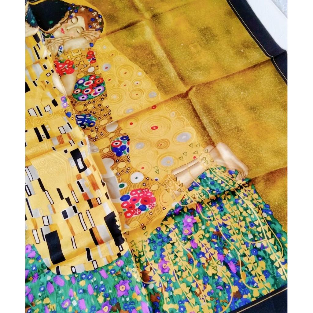 Used Unused * Klimt * The Kiss * 100% Silk * Large Scarf * Gustav Klimt * Museum of Fine Arts Boston * The Kiss * Silk * Approx. 88 X 87 * Painting