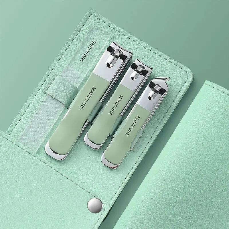 New Nail Clippers Set 4 PCs with Rotating Leather Bag Professional Trimmer Pedicure Care Tools Manicure Set Home Care Gift