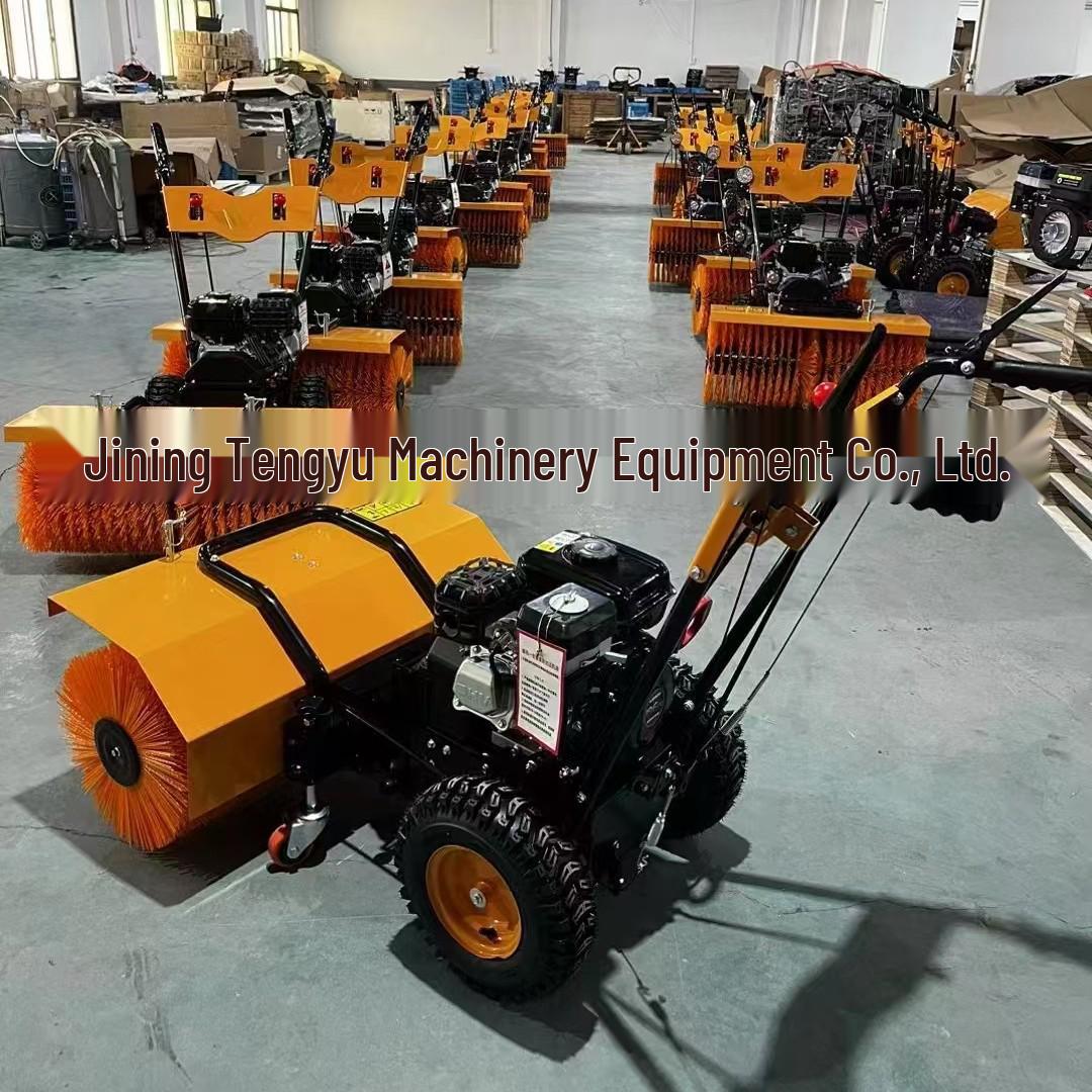 Многофункциональный бензиновый снегоуборщик Loncin
