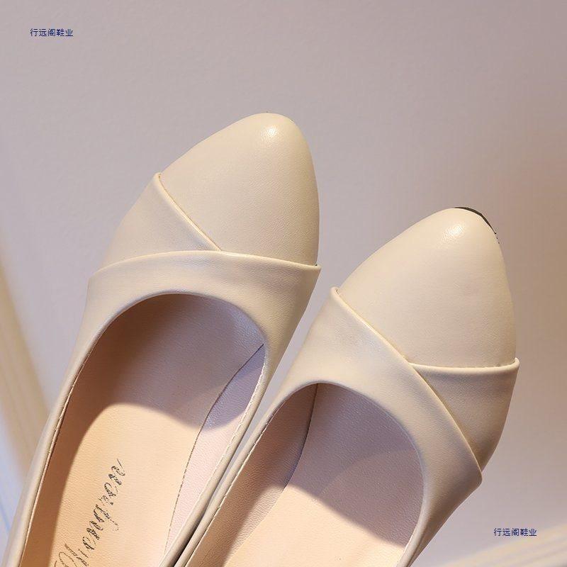 Soft leather single shoes women's work shoes thick heel medium heel work shoes 41 interview occupation pointed high heels women's shoes