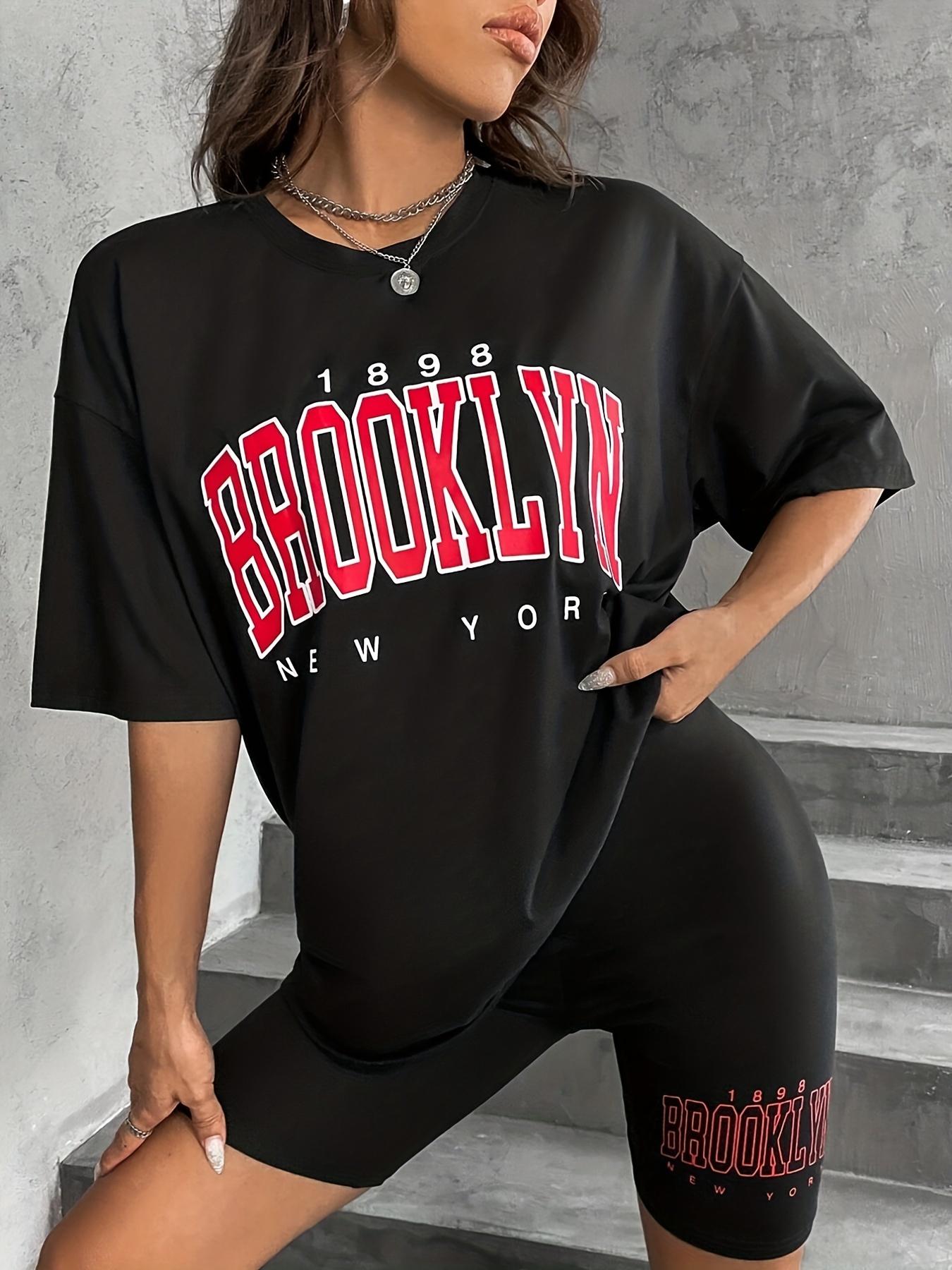 

Домашний комплект с буквенным принтом, повседневный топ с круглым вырезом с короткими рукавами и приятные для кожи шорты, женская одежда для дома и одежда для сна M чёрный