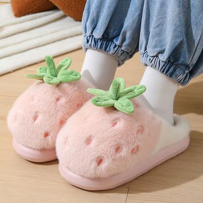 Fashion New Fluff Strawberry Themed Home Cotton Slippers Women Winter Cloud Snug Indoor Shoes Ladies Creative Fruit Furry Slides Slipper