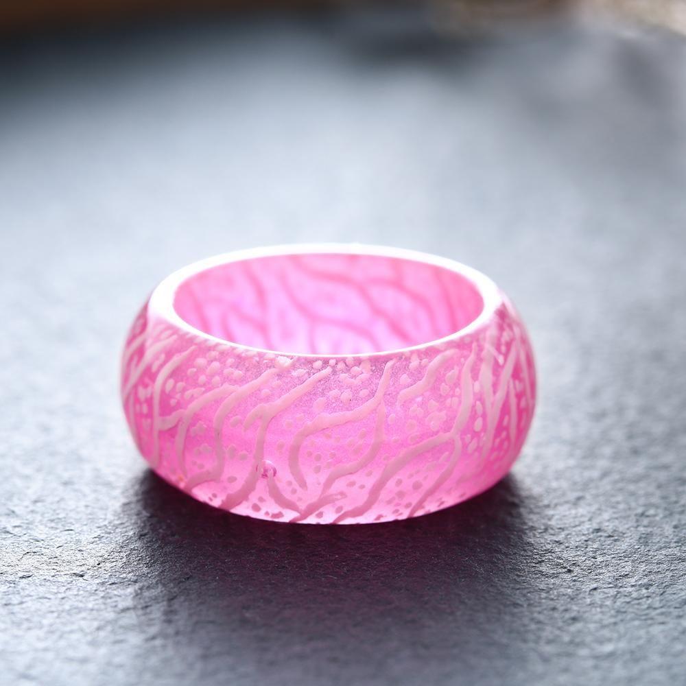 Fashion Size 7-11 Fluorescent Design Resin Finger Ring Luminous Ring Glowing In The Dark