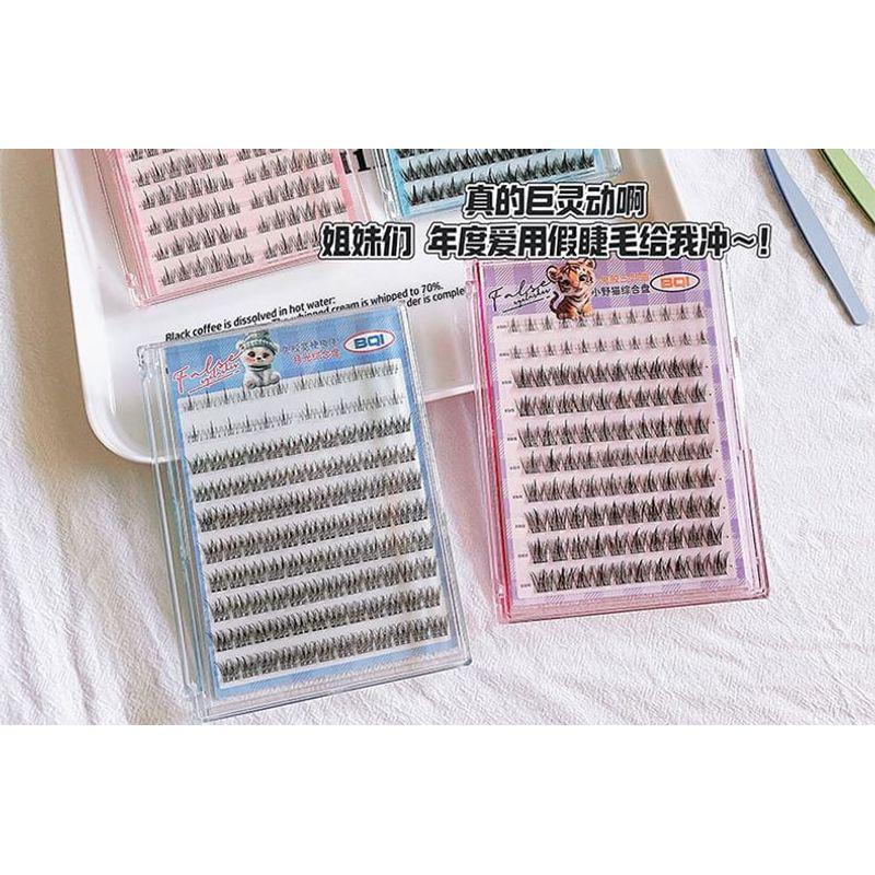 LuxeFlutter - Glue-free Natural Multipack False Eyelashes Cluster