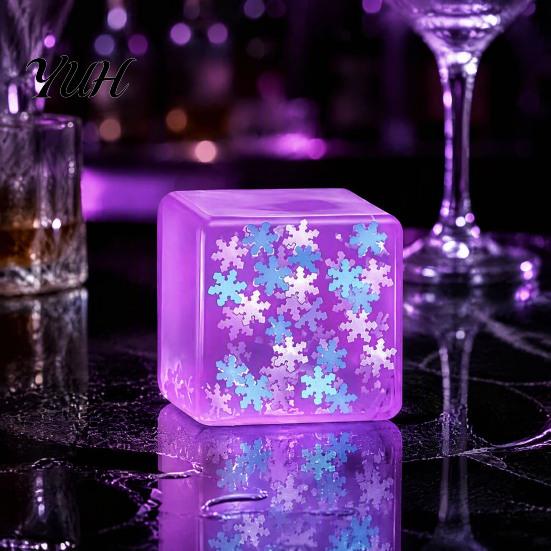 Hand Exerciser Toy Ice Cube Stress Relief Toy, Glow-in-the-Dark Snowflake Filled Cube, Portable Relievers Luminous Clear Sensory Adults and Kids