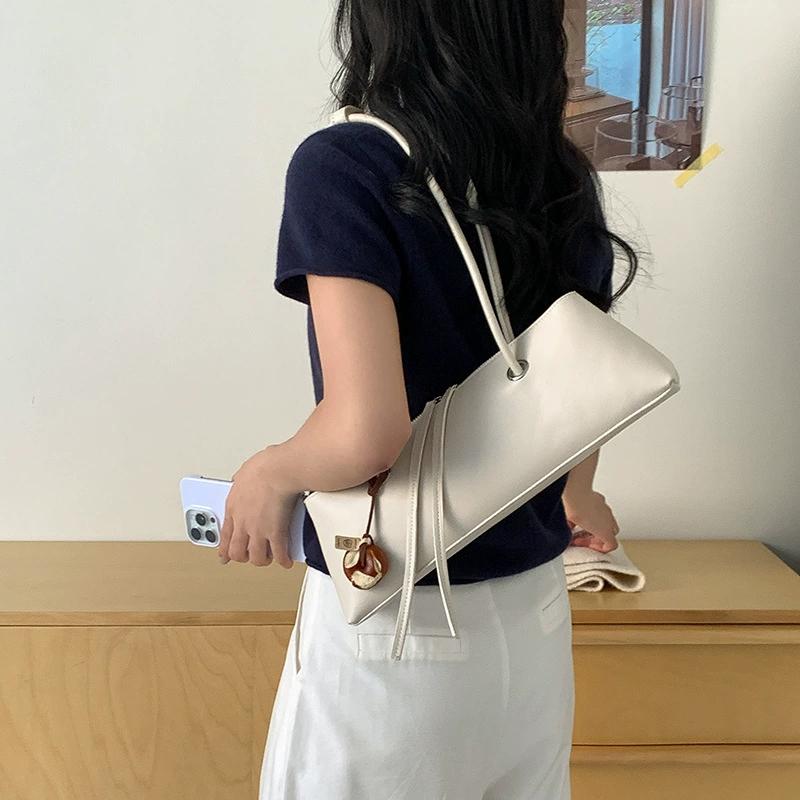 Sweet French Stick Shoulder Bag for Women Y2K Solid PU Underarm Bag Water-Resistant Texture