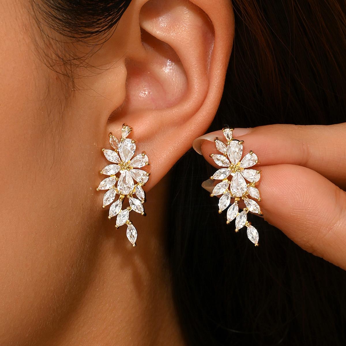 Luxury Leaf CZ Climber Earrings for Women 3cm Marquise Cut Cubic Zirconia Ear Climbers Wedding Party Statement Jewelry