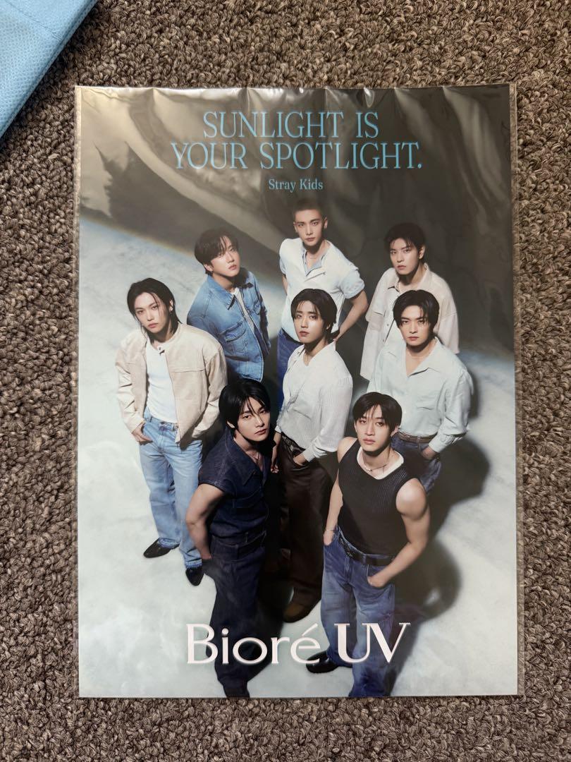 [Б/У] Stray Kids Biore UV Постер A4