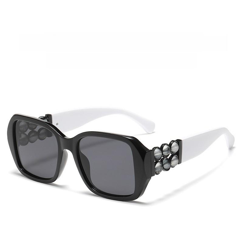 Elegant Tortoise Frame Square Sunglasses With Pc Shaded Lenses Uv400 For Parties And Travel