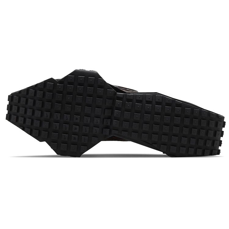 Nike Matouš M.. Unisex tenisky Williams x Zoom 004 Baroque Brown, černé CU0676-201