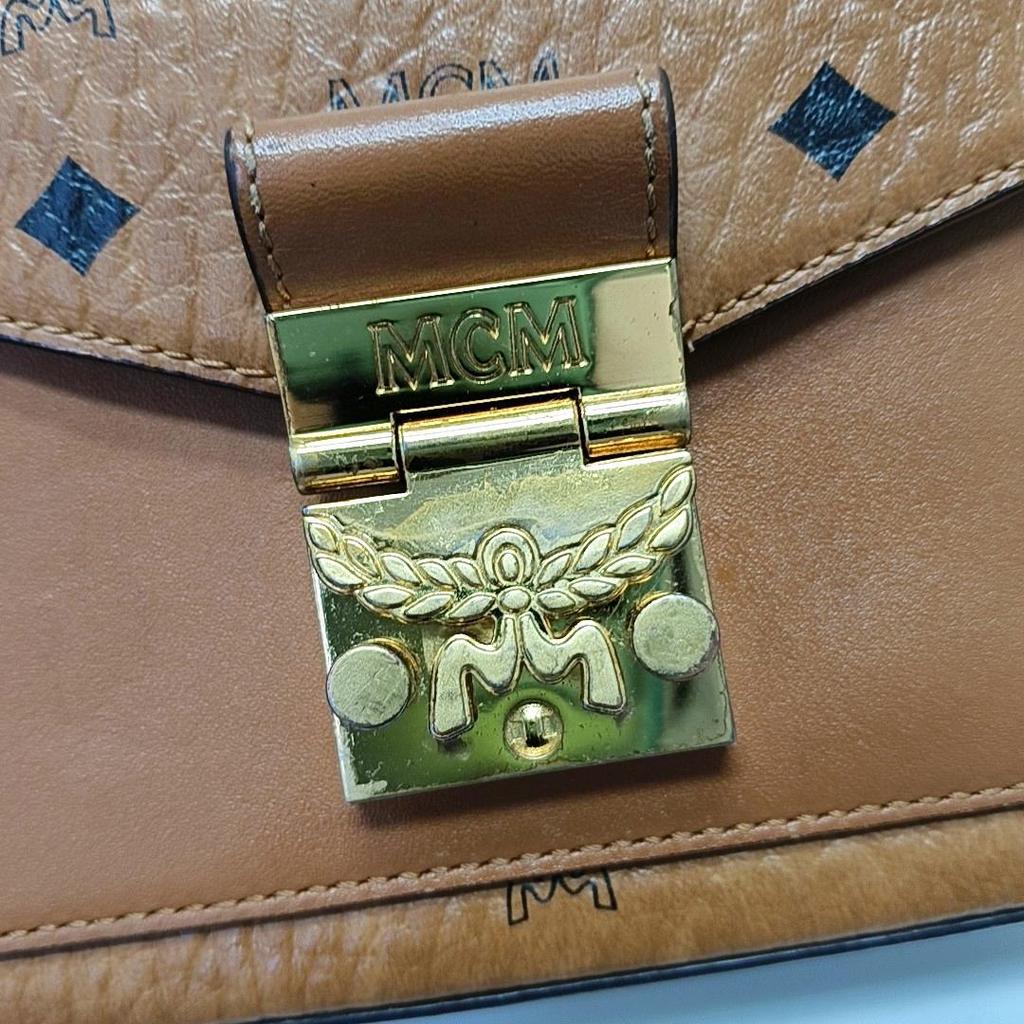 [Gebraucht] Millie Visetos Metallbeschläge Lorbeerblatt-Schloss Monogramm Glatte Umschlag-Umhängetasche Beschichtetes Canvas Napa-Leder Schulter - Gut #6W719I