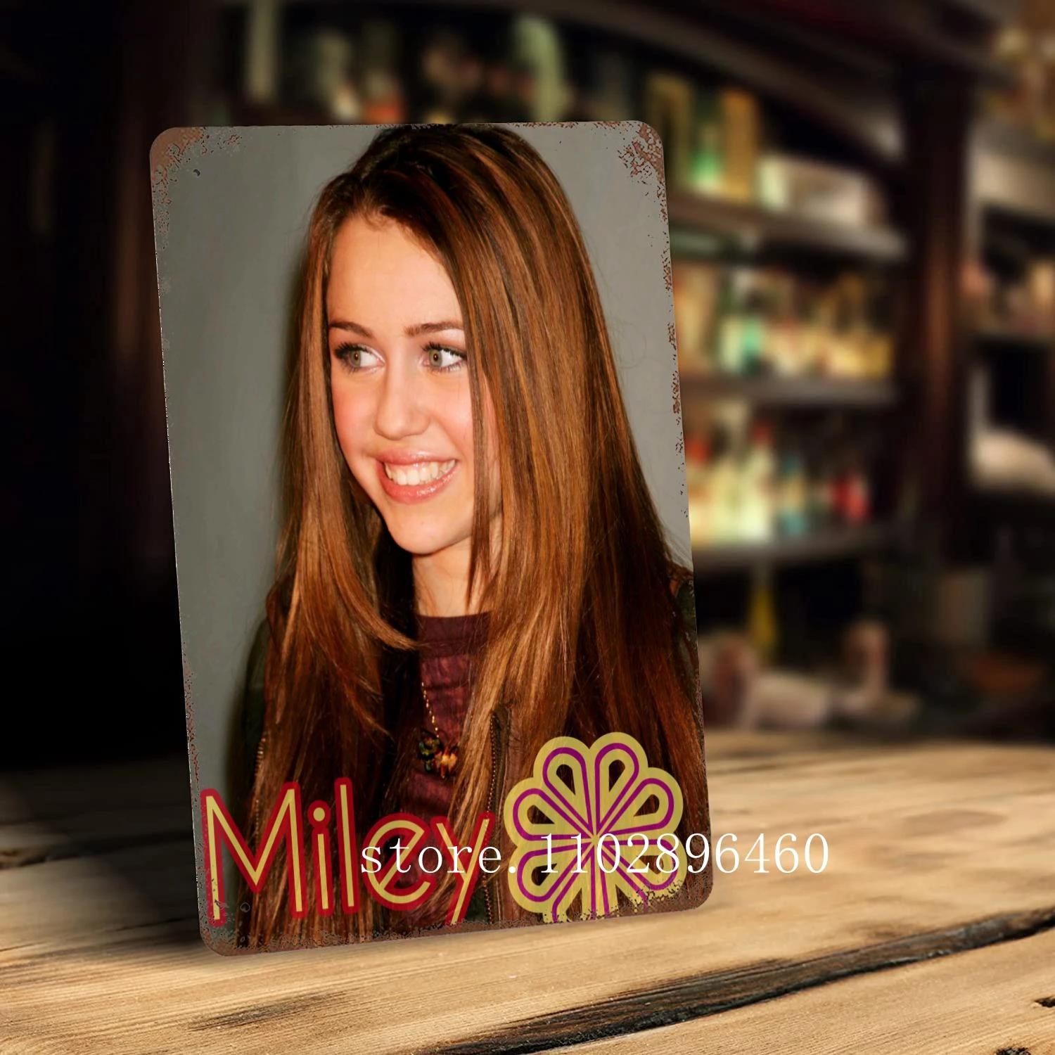 

miley cyrus Metal Plaques & Signs wall decor Vintage Tin Signs Captain Metal Poster Decor for Bar Pub Club Wall Decoration 20x30cm（7.8x11.8inch）