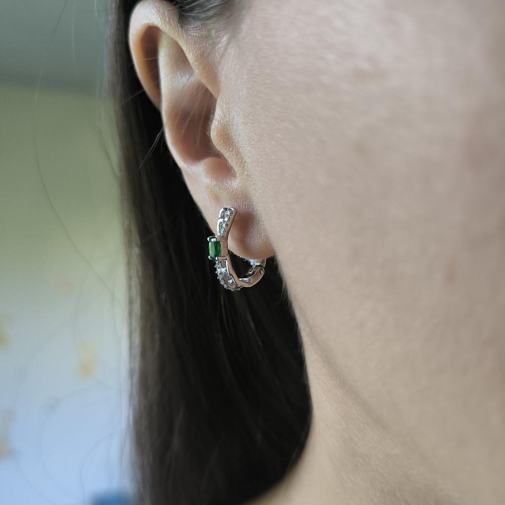 Silberne Ohrringe mit Nano-Smaragd 0,638 ct (2192145)