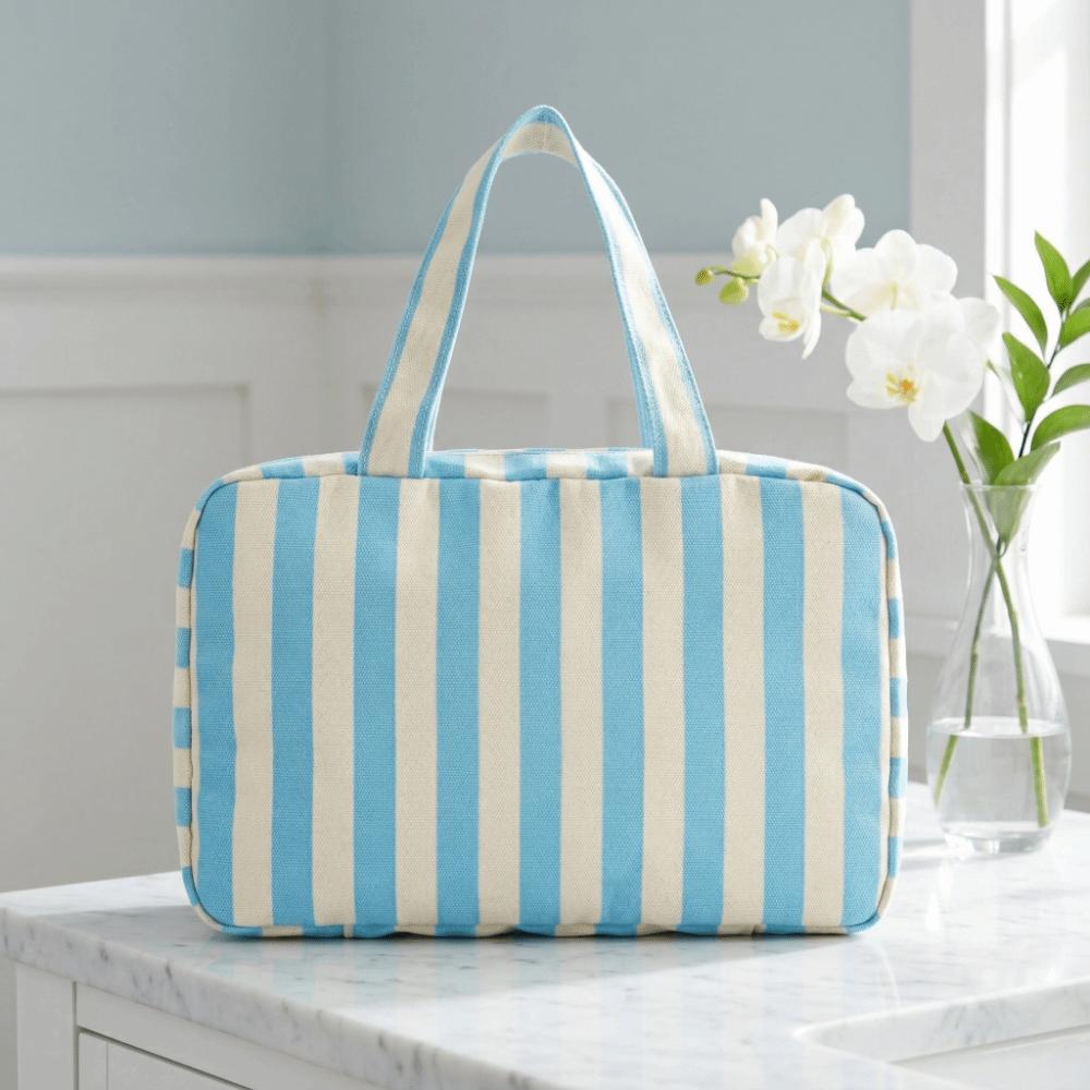 Large Capacity Travel Wash Handbag Dustproof Clothing Bag Carrying Case Make Up Bag  Space Saving
