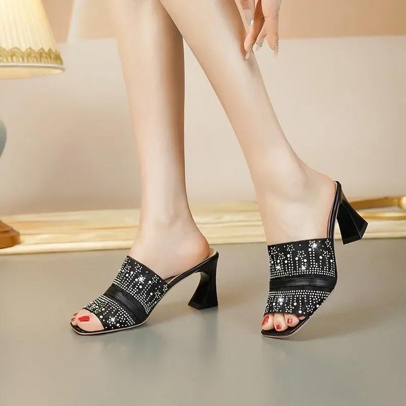 мода 2024 Лето Женские тапочки Высокие каблуки Туфли-лодочки Шикарные тапочки с открытым — фото 3